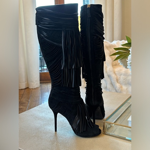 Gucci black suede fringe open top boots with zippered back size 38.5 - Picture 3 of 13